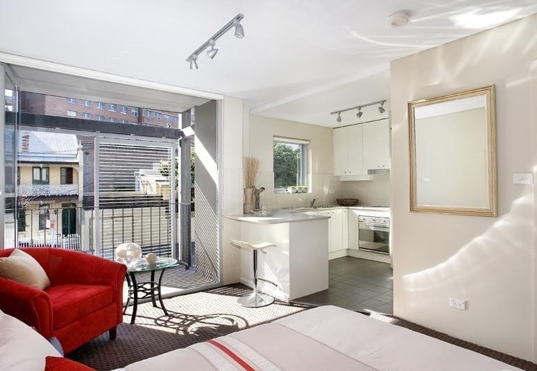 Property Unit 8, 146 Boundary Street, Paddington NSW 2021 main IMAGE