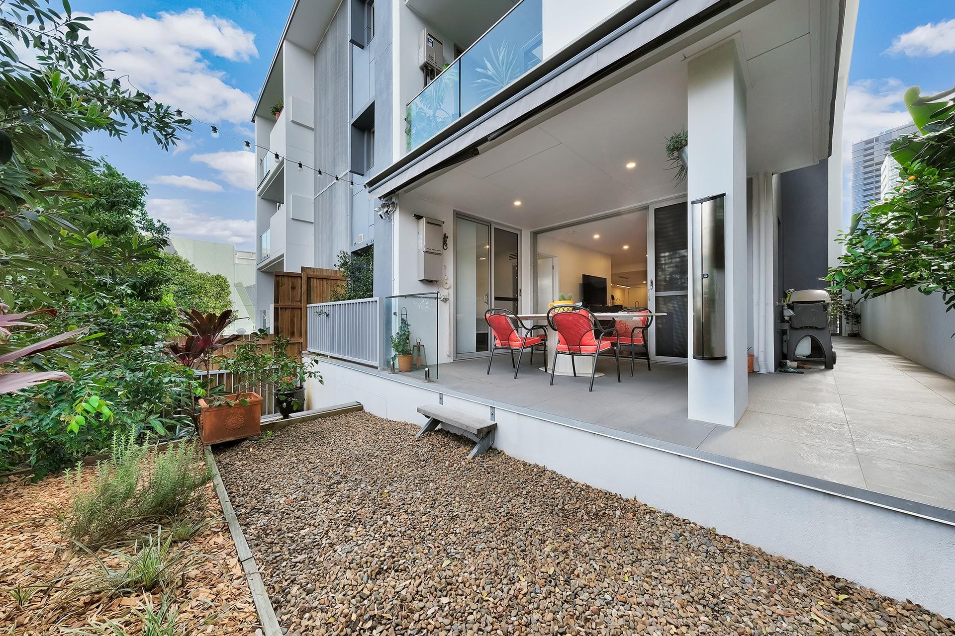 Property 102/14 Brereton Street, South Brisbane QLD 4101 secondary IMAGE