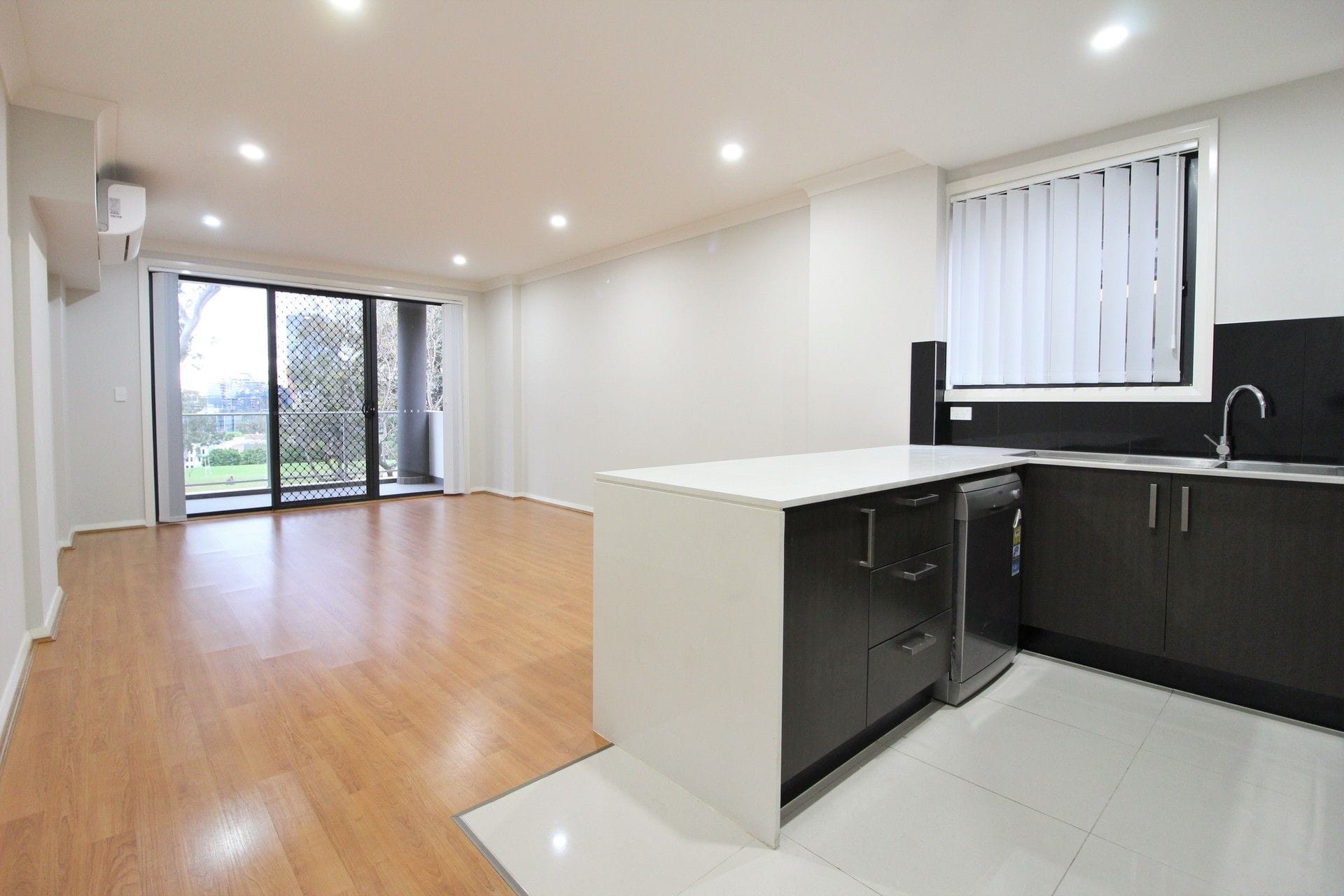 Property 211/2-4 Amos Street, Parramatta NSW 2150 secondary IMAGE