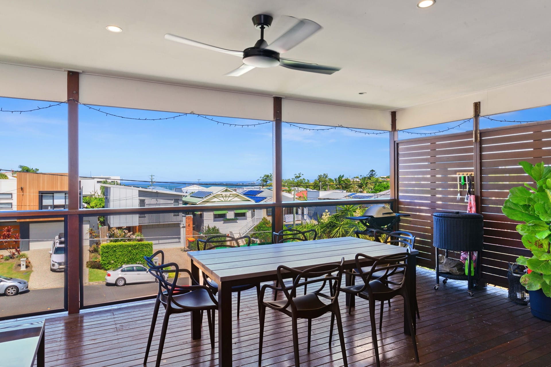 Property 19 Oakley Street, Manly QLD 4179 secondary IMAGE