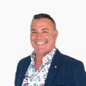 Property Agent Andy Bredow