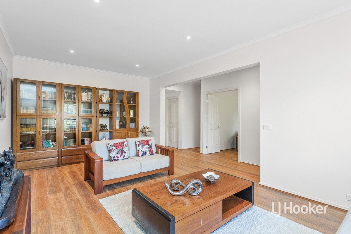 Property 49 Lincolnheath Boulevard, Point Cook VIC 3030 IMAGE