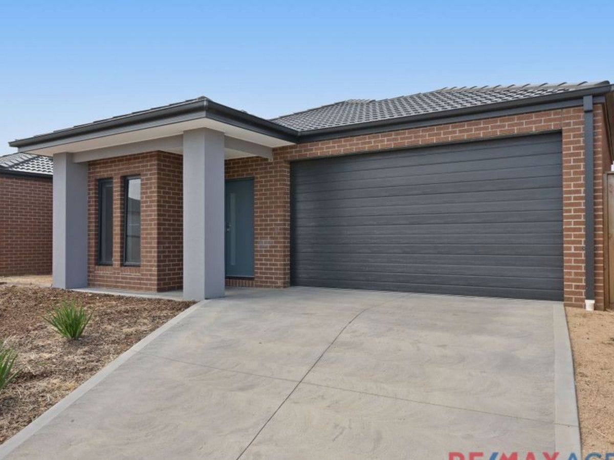 Property 14 Pennsylvania Crescent, POINT COOK VIC 3030 secondary IMAGE