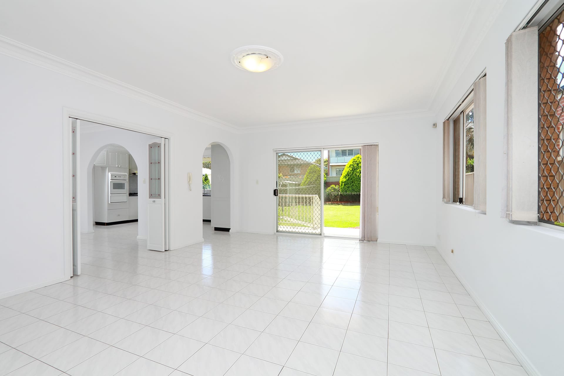 Property 8 Taronga Street, HURSTVILLE NSW 2220 secondary IMAGE