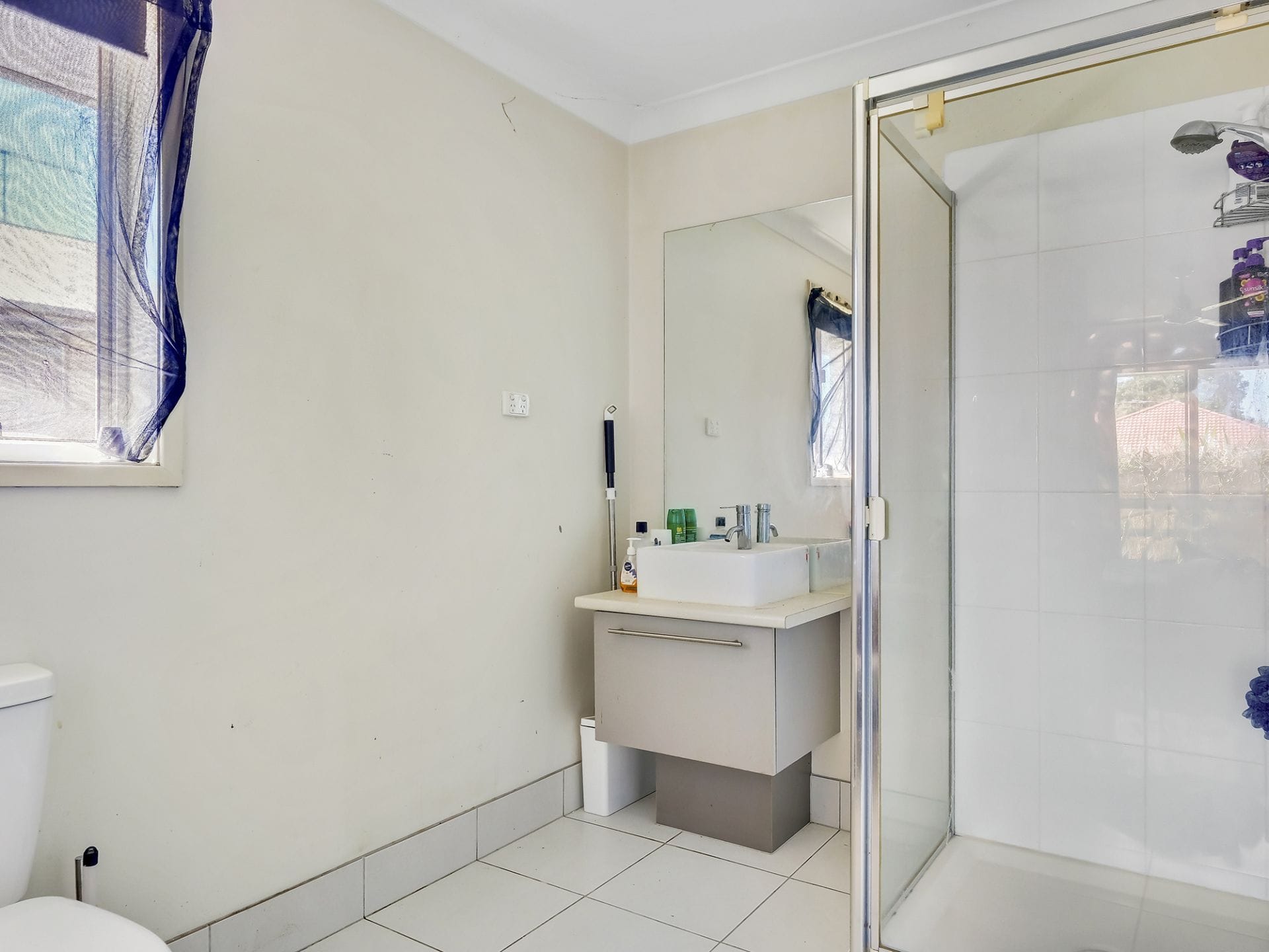 Property 4 Spoonbill Court, LOWOOD QLD 4311 secondary IMAGE