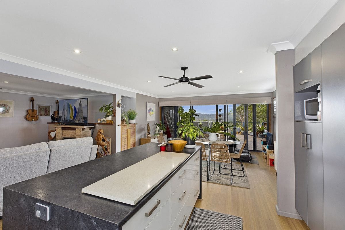 Property 1 Masefield Avenue, Bateau Bay NSW 2261 IMAGE