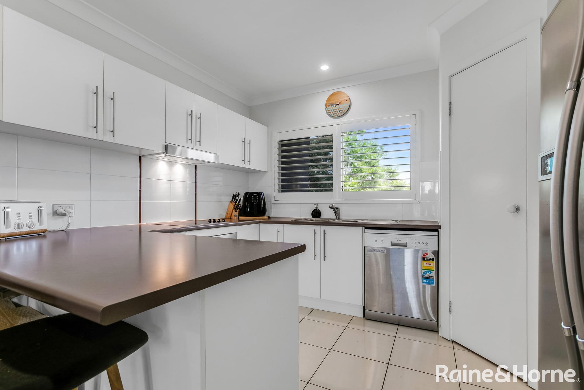 Property 12, 4 Clayton Court, THORNLANDS QLD 4164 IMAGE