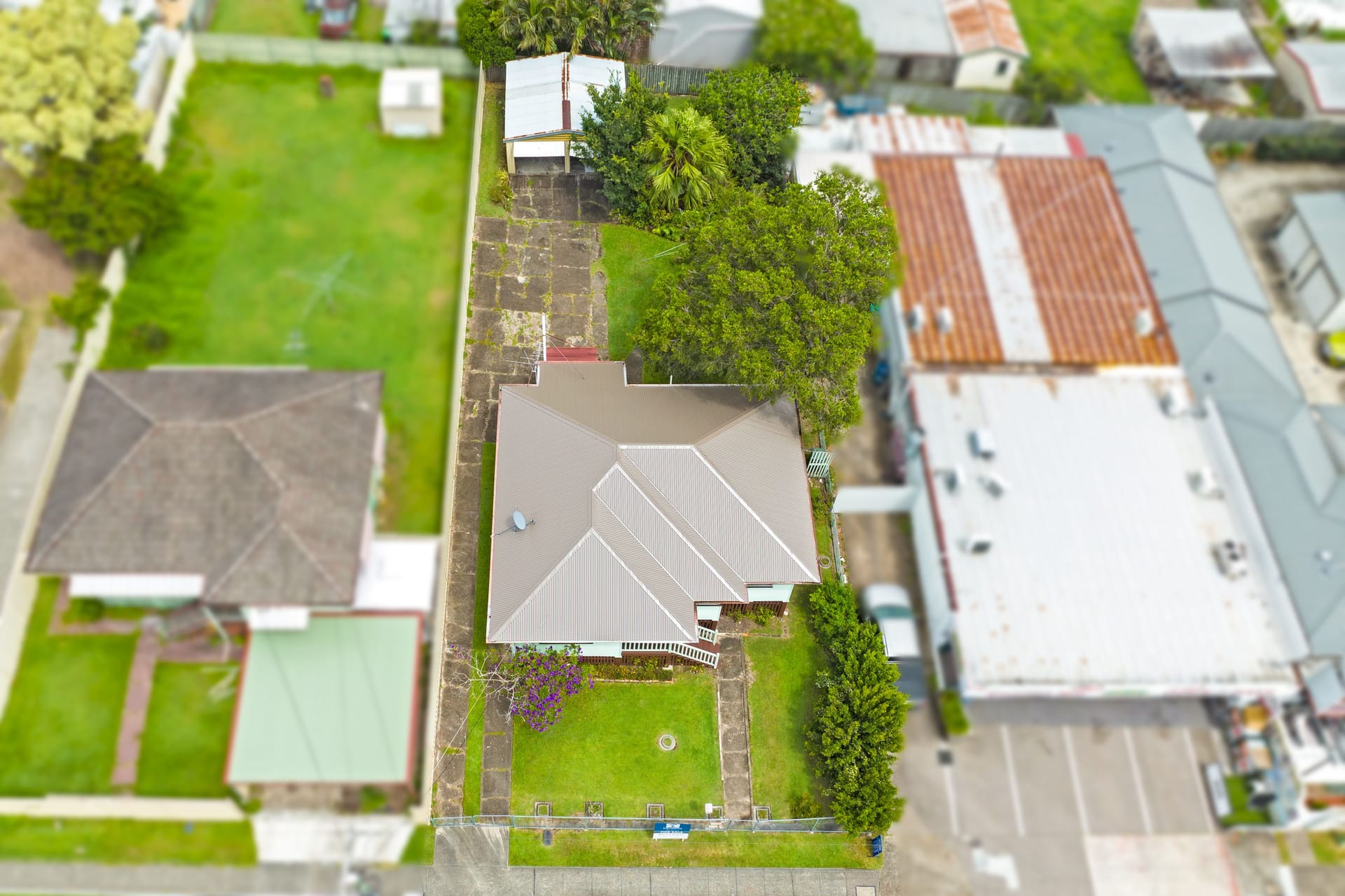 Property 77 Molloy Road, CANNON HILL QLD 4170 secondary IMAGE