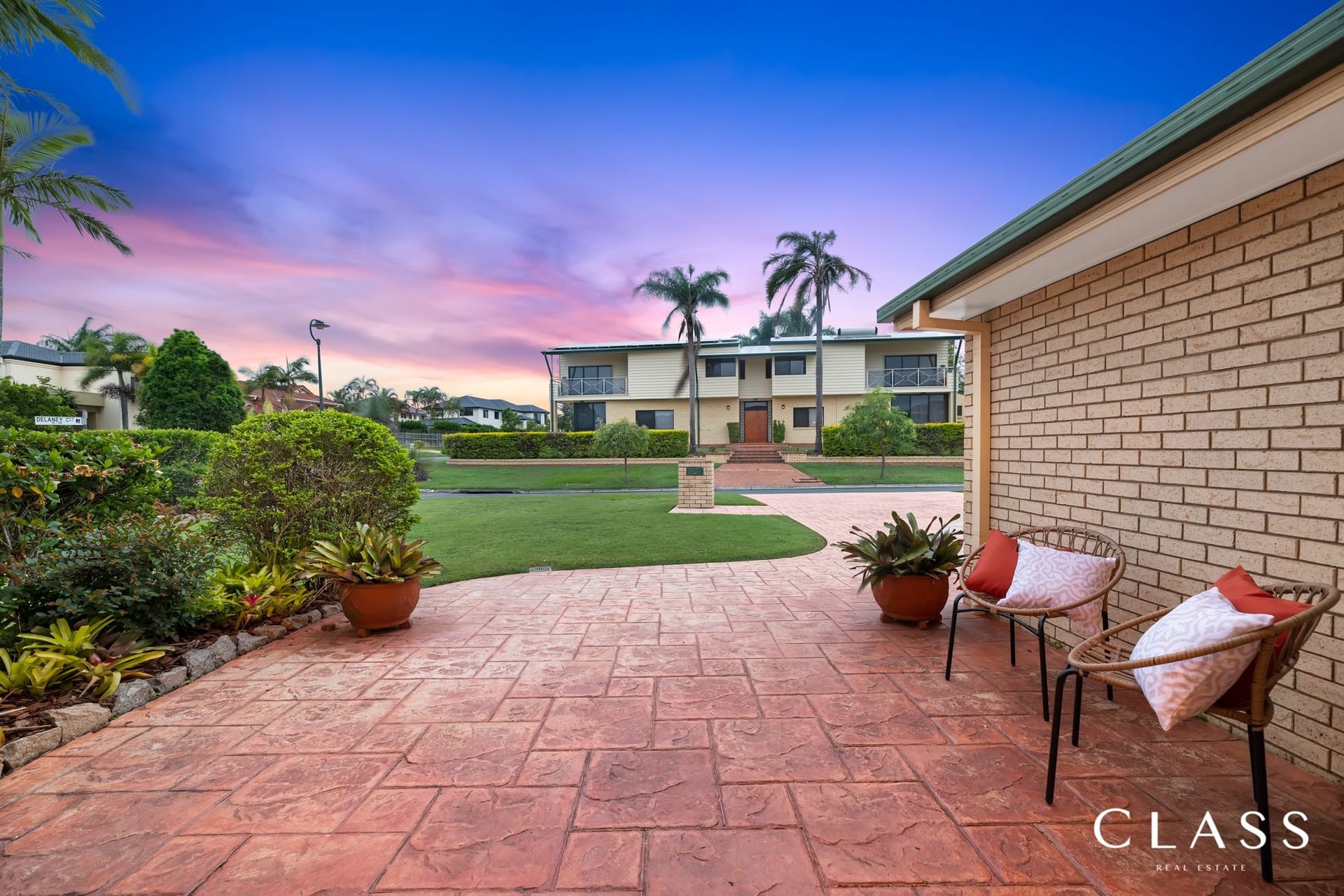 Property 1 Connah Crescent, CARINDALE QLD 4152 IMAGE