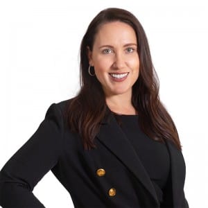 Property Agent Tracey Dean