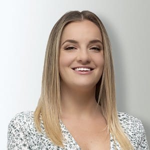 Property Agent Carlie Frost