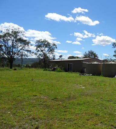 Property 27 Broad Gully Road, Croftby QLD 4310 IMAGE 0