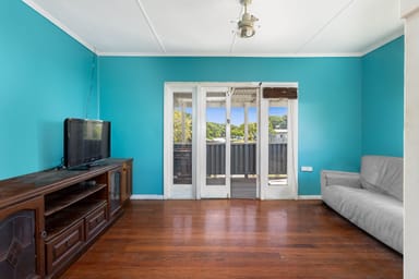 Property 266 Victoria Avenue, REDCLIFFE QLD 4020 IMAGE 0