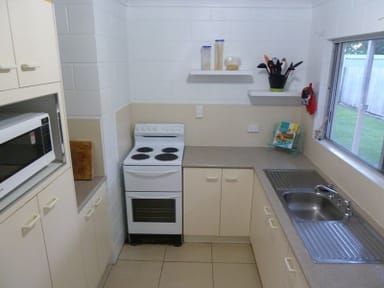 Property 5 Mansfield Drive, Beaconsfield QLD 4740 IMAGE 0