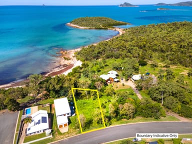 Property 8 Gloucester Avenue, HIDEAWAY BAY QLD 4800 IMAGE 0
