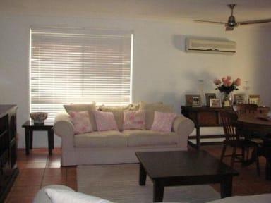 Property 17 Clipper Court, BUCASIA QLD 4750 IMAGE 0