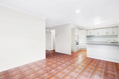 Property Huge Town House, 9 Hillview Street, RUNCORN QLD 4113 IMAGE 0