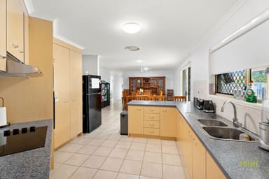 Property 14 Mainsail Court, Point Vernon QLD 4655 IMAGE 0