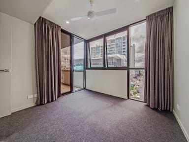 Property 305, 27 Commercial Road, NEWSTEAD QLD 4006 IMAGE 0