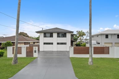 Property 15 Oyster Point Esplanade, NEWPORT QLD 4020 IMAGE 0