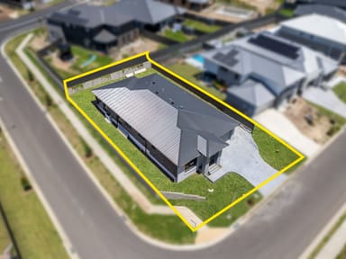 Property 1 White Fig Drive, BERKELEY VALE NSW 2261 IMAGE 0