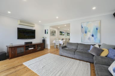 Property 18 Sunshine Drive, POINT CLARE NSW 2250 IMAGE 0