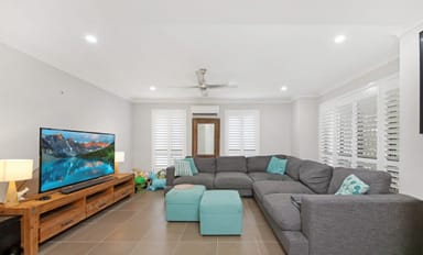 Property 7 Cypress Avenue, NORMAN GARDENS QLD 4701 IMAGE 0