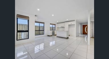 Property 49 Weedbrooke Street, Park Ridge QLD 4125 IMAGE 0