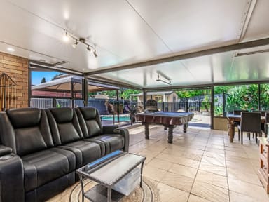 Property 5 Nugent Court, HELENSVALE QLD 4212 IMAGE 0