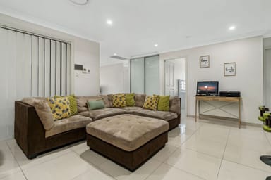 Property 15 Darling Avenue, Lurnea NSW 2170 IMAGE 0