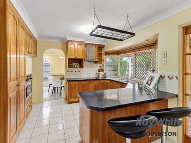 Property 15 Cleveland Place, STRETTON QLD 4116 IMAGE 0