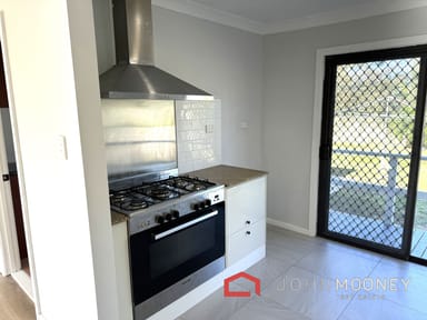 Property 15 Tichborne Crescent, Kooringal NSW 2650 IMAGE 0
