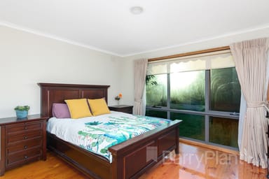 Property 3 Clarke Crescent, Wantirna South VIC 3152 IMAGE 0