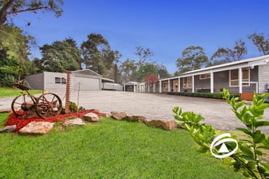 Property 32 View Hill Road, COCKATOO VIC 3781 IMAGE 0