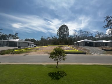 Property 4 Milkypine Place, CANNON VALLEY QLD 4800 IMAGE 0