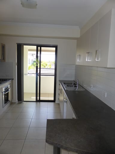 Property ID:21105819/6-24 Henry Street, West End QLD 4810 IMAGE 0