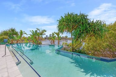 Property 21006, 5 Harbour Side Court, BIGGERA WATERS QLD 4216 IMAGE 0