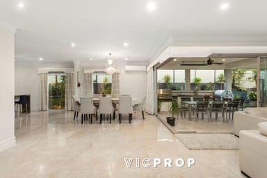 Property 11 Palmerston Crescent, WHEELERS HILL VIC 3150 IMAGE 0