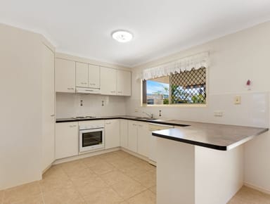 Property 2 Yacht Close, POINT VERNON QLD 4655 IMAGE 0