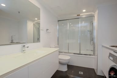 Property ID:3912099/5 Clifford Street, Surfers Paradise qld 4217 IMAGE 0