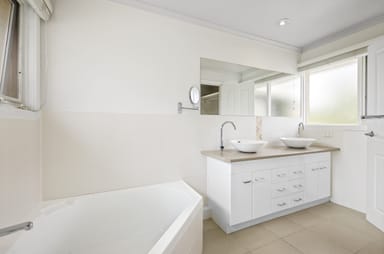 Property 3 Forest Court, TEMPLESTOWE VIC 3106 IMAGE 0