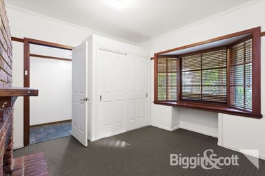 Property 67 Rosslyn Avenue, Seaford VIC 3198 IMAGE 0