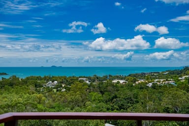 Property 7 Wallaby Way, Cannonvale QLD 4802 IMAGE 0