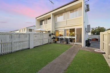 Property 2/165 Francis Street, West End QLD 4810 IMAGE 0