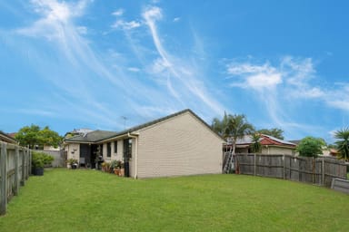 Property 11 Justin Place, CRESTMEAD QLD 4132 IMAGE 0