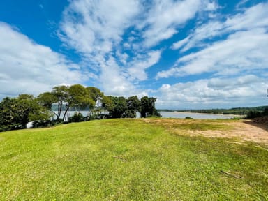 Property 7-9 Maria St, Flying Fish Point QLD 4860 IMAGE 0