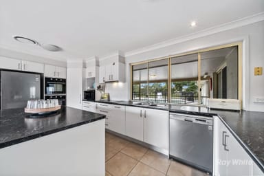 Property 32 Robert Stanley Drive, MOUNT WARREN PARK QLD 4207 IMAGE 0