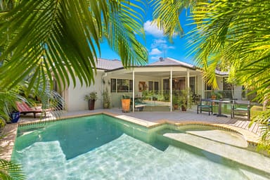Property 6 Figtree Place, ORMISTON QLD 4160 IMAGE 0