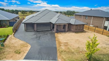 Property 45 Cleary Drive, PITT TOWN NSW 2756 IMAGE 0