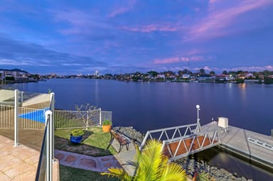 Property 7 Stargazer Place, Clear Island Waters QLD 4226 IMAGE 0
